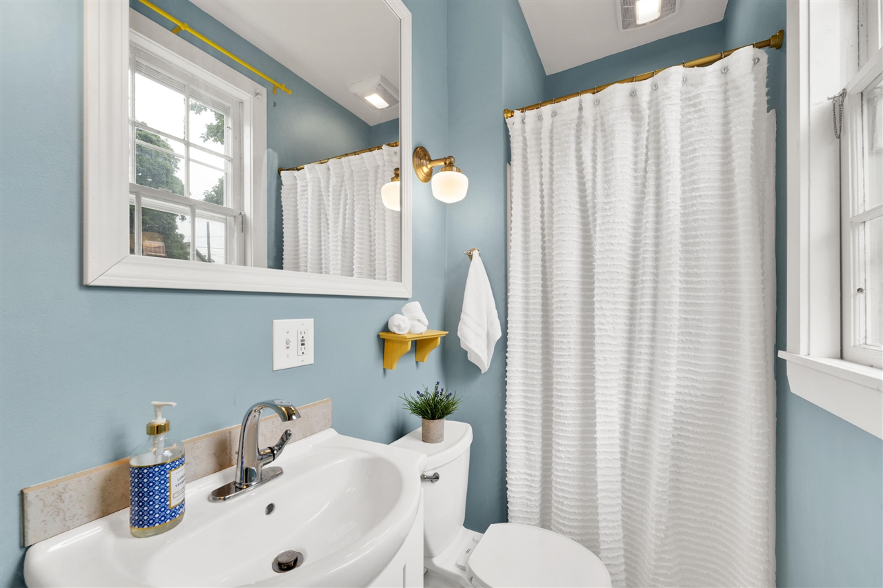 151 Union Avenue Property Photo 9