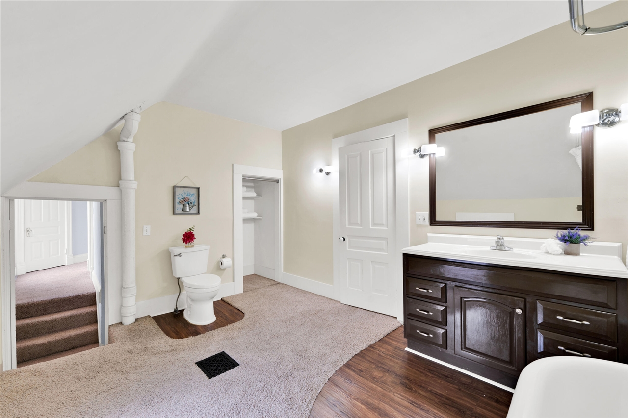 151 Union Avenue Property Photo 14