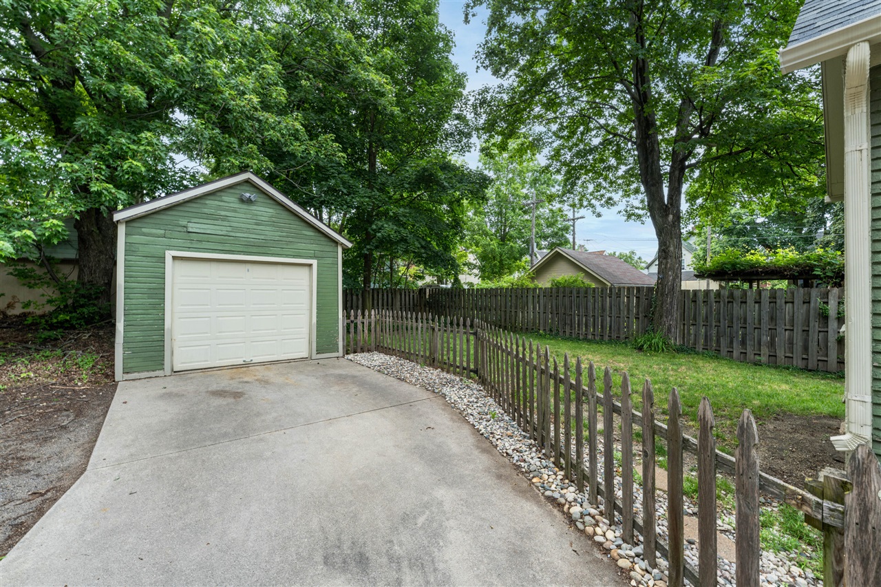151 Union Avenue Property Photo 21