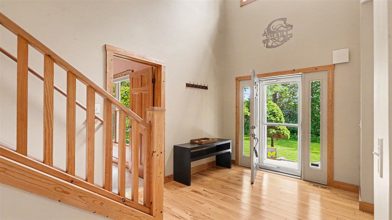 1089 Baker Road Property Photo 8