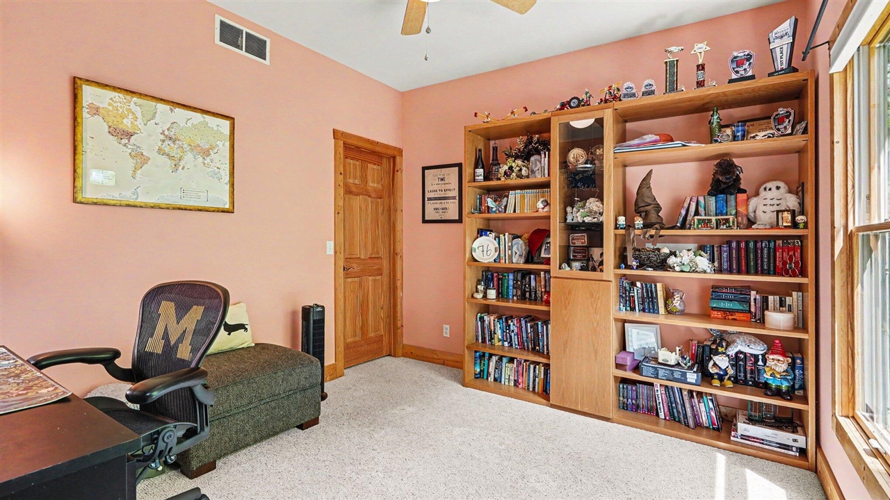 1089 Baker Road Property Photo 9
