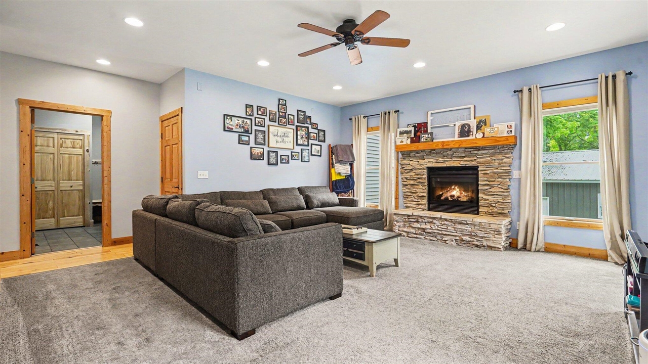 1089 Baker Road Property Photo 12