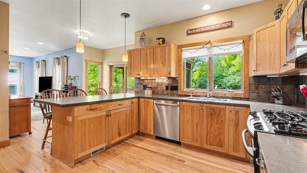 1089 Baker Road Property Photo 13
