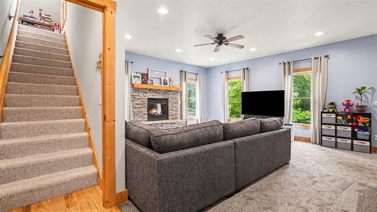 1089 Baker Road Property Photo 20