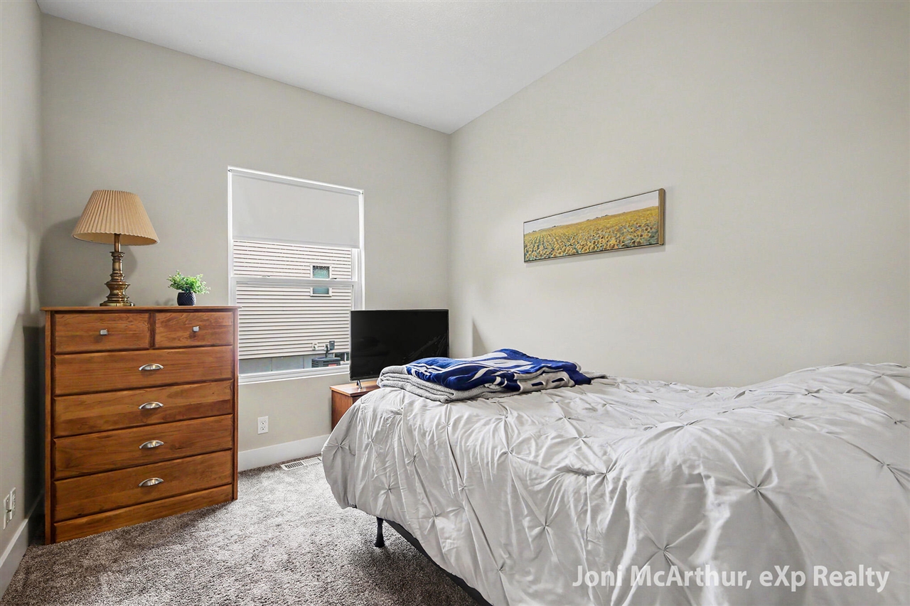 2670 Eagle Ridge Property Photo 12