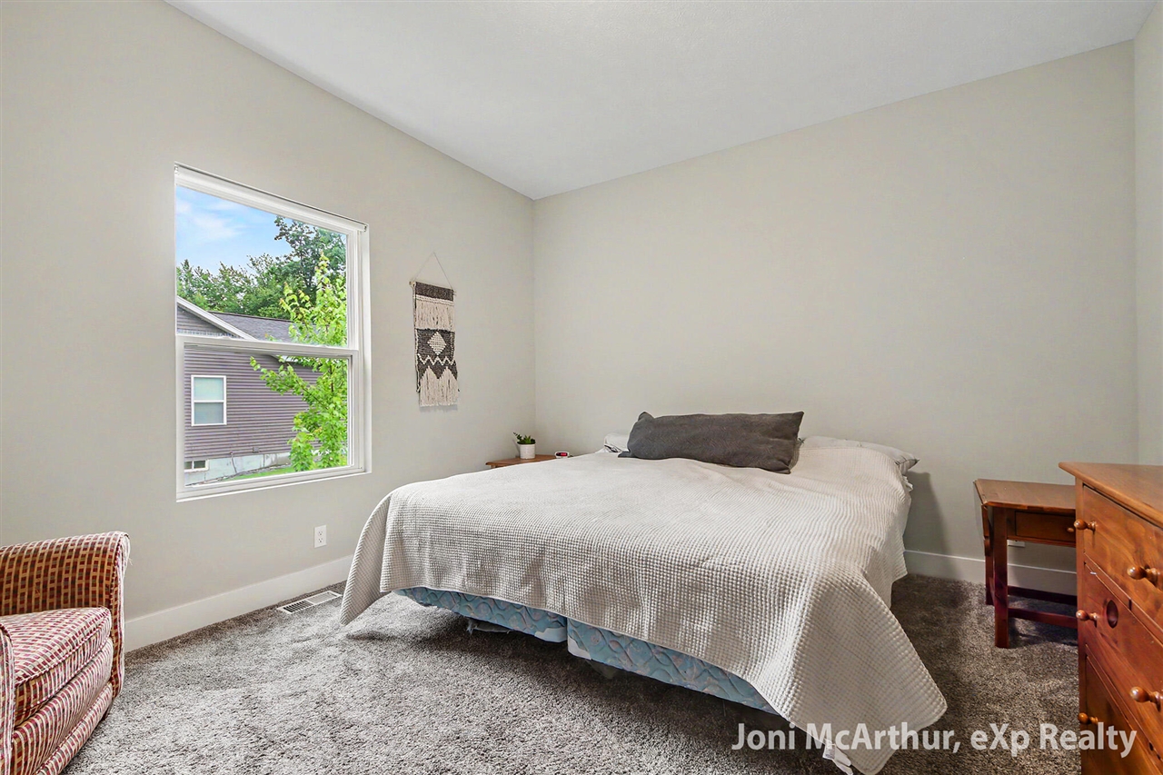 2670 Eagle Ridge Property Photo 17