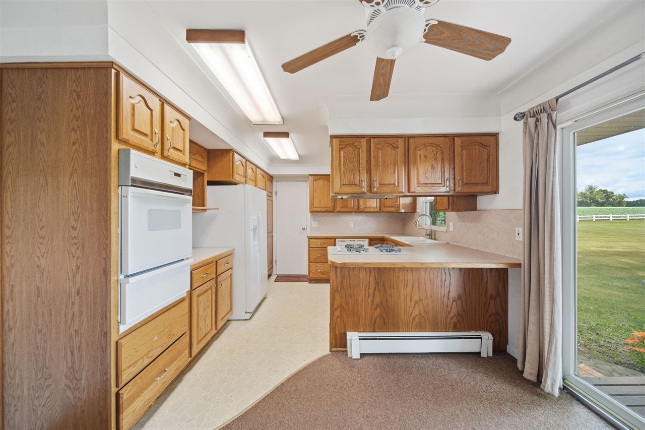 9801 Peterson Road Property Photo 18