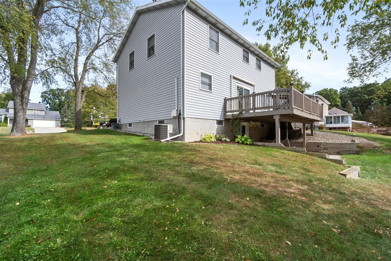 6276 Burning Tree Street Property Photo 56