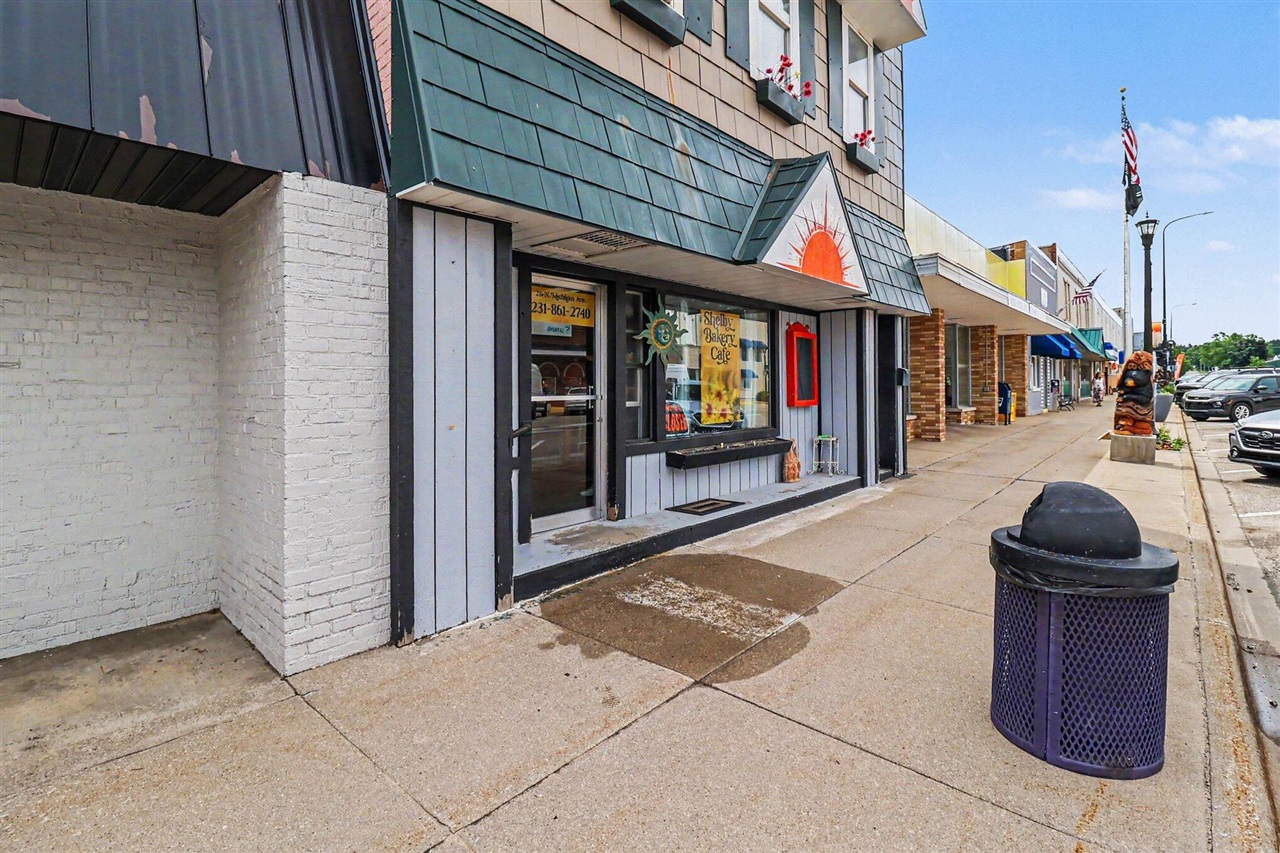 216 N Michigan Avenue Property Photo 3