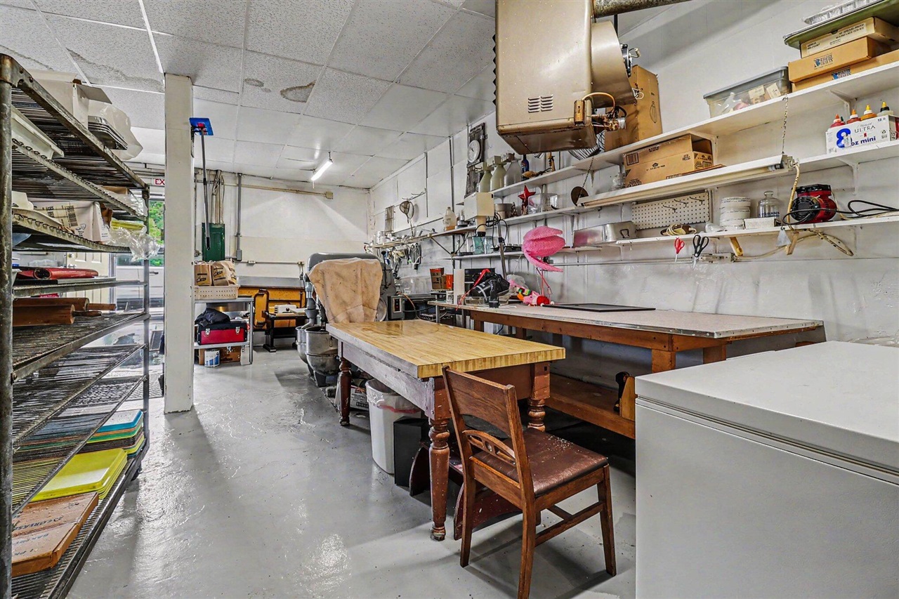 216 N Michigan Avenue Property Photo 10