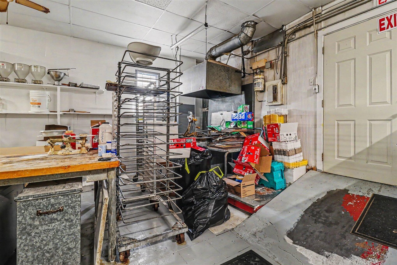216 N Michigan Avenue Property Photo 20