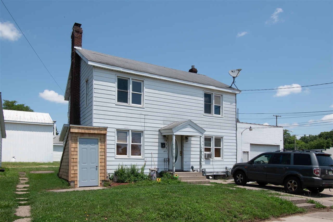 931 Cherry Street Property Photo 5