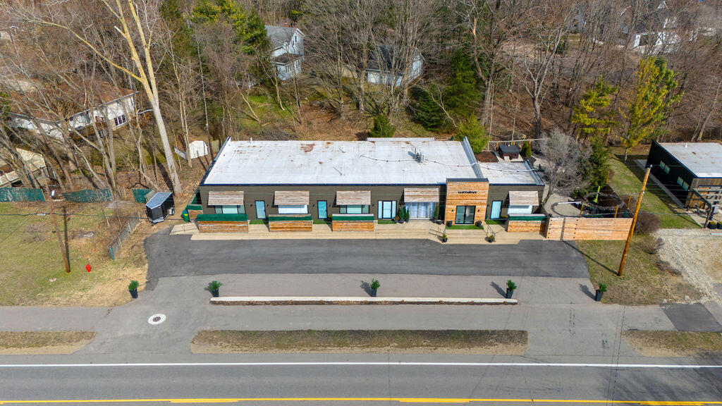 13662 Red Arrow Highway Property Photo 48