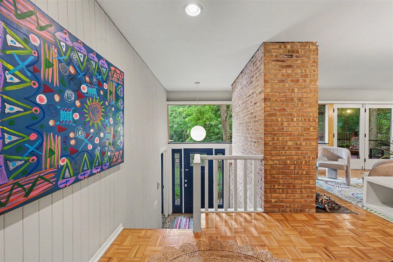 2065 Day Street Property Photo 17