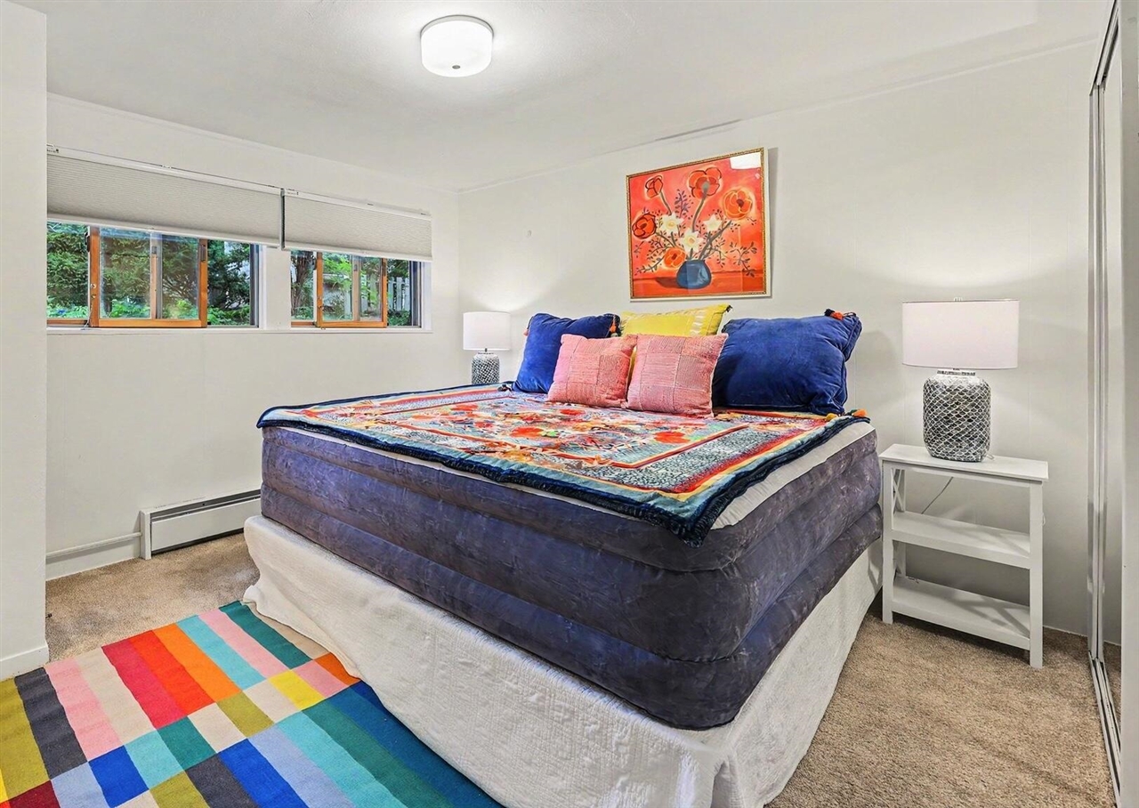 2065 Day Street Property Photo 20