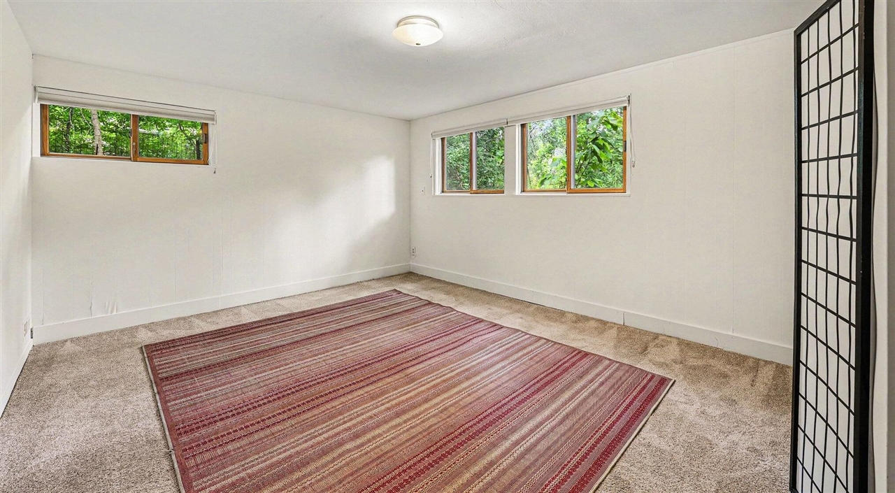 2065 Day Street Property Photo 24