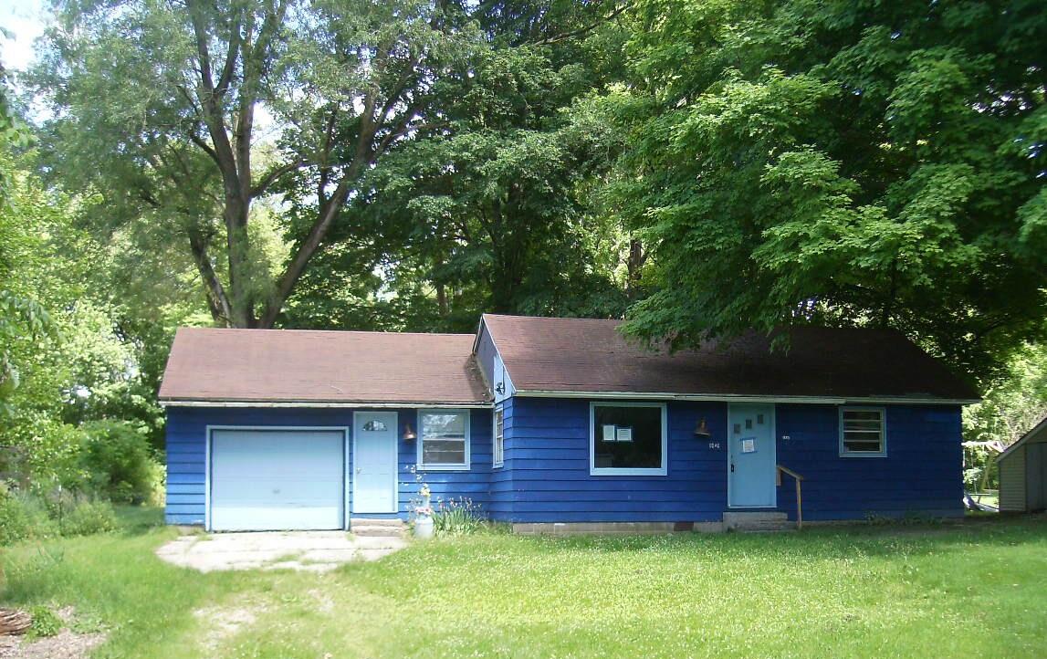 1989 Campground Road Property Photo 1