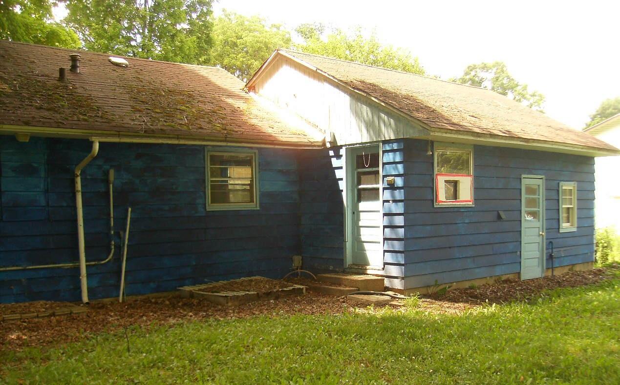 1989 Campground Road Property Photo 3