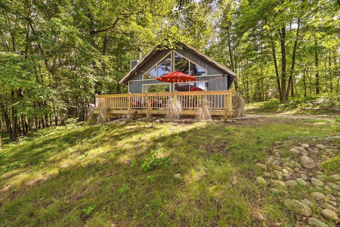 12155 Dubois Drive