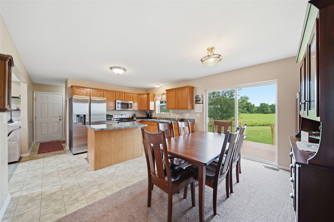 5867 E Hillcrest Drive Property Photo 17