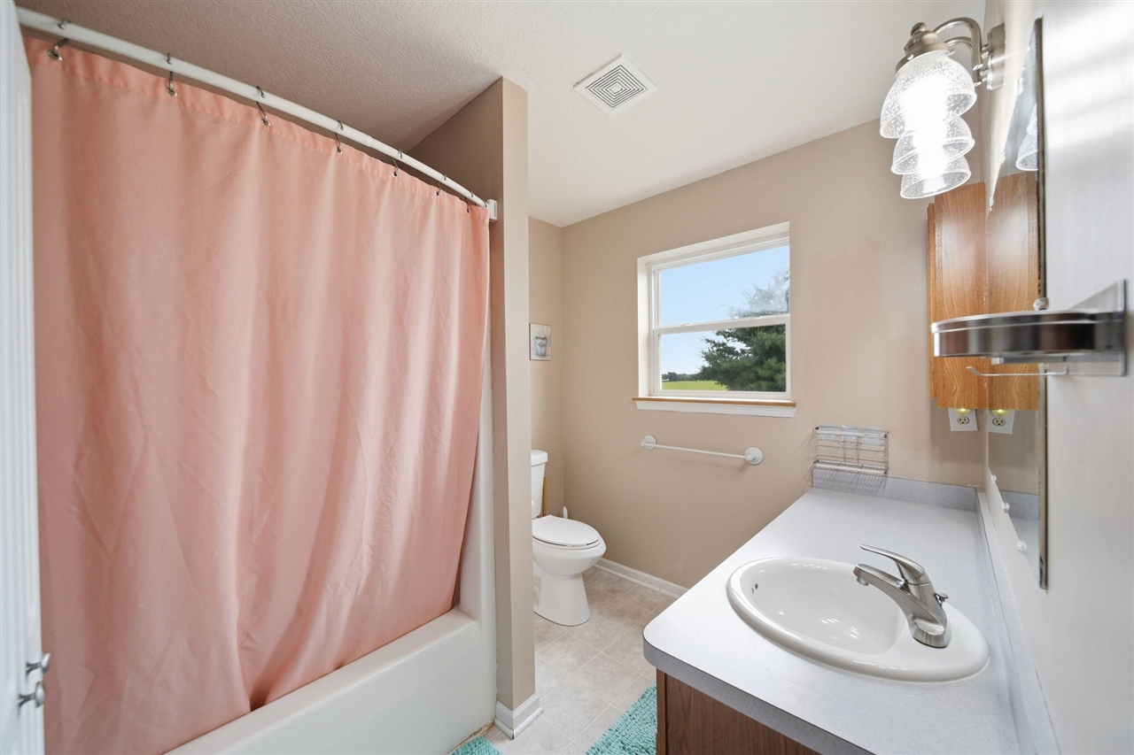 5867 E Hillcrest Drive Property Photo 18