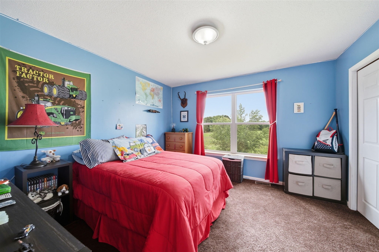 5867 E Hillcrest Drive Property Photo 24