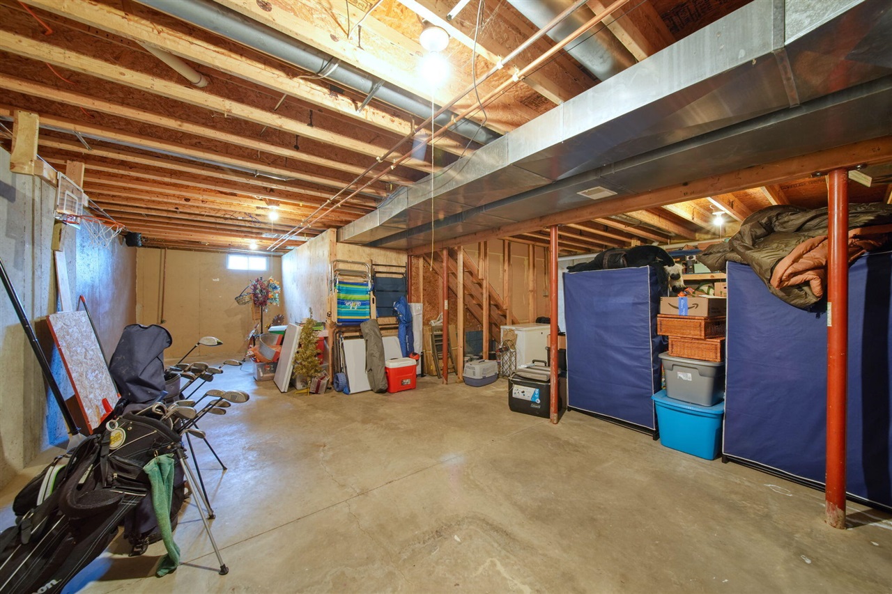 5867 E Hillcrest Drive Property Photo 35