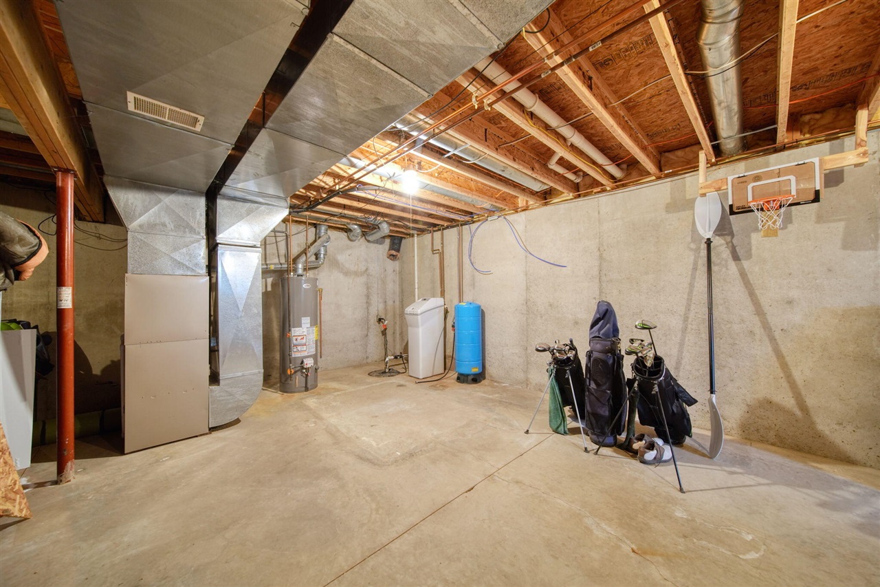 5867 E Hillcrest Drive Property Photo 37