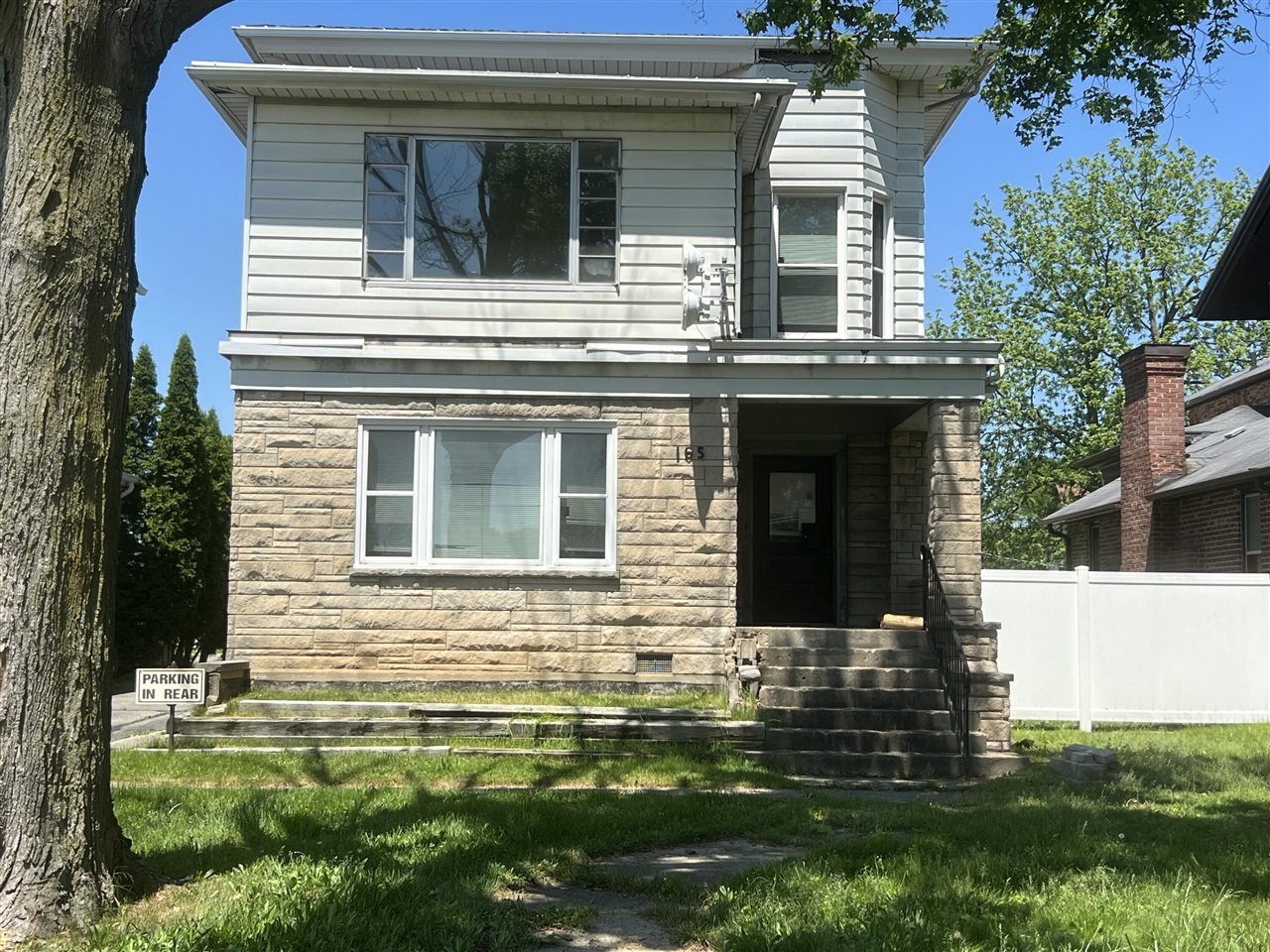 165 Capital Avenue Property Photo 1