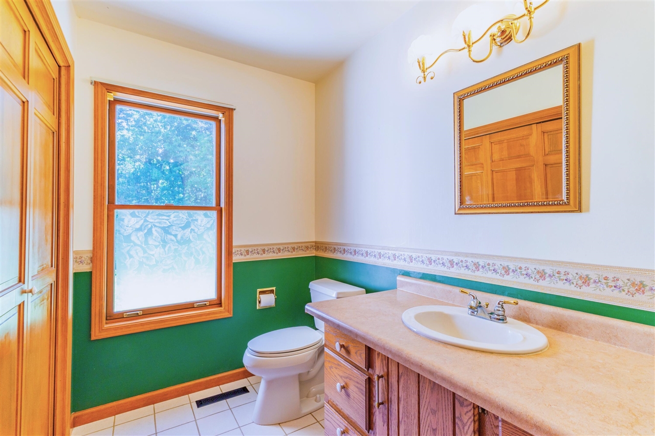 8805 Stadium Drive Property Photo 15