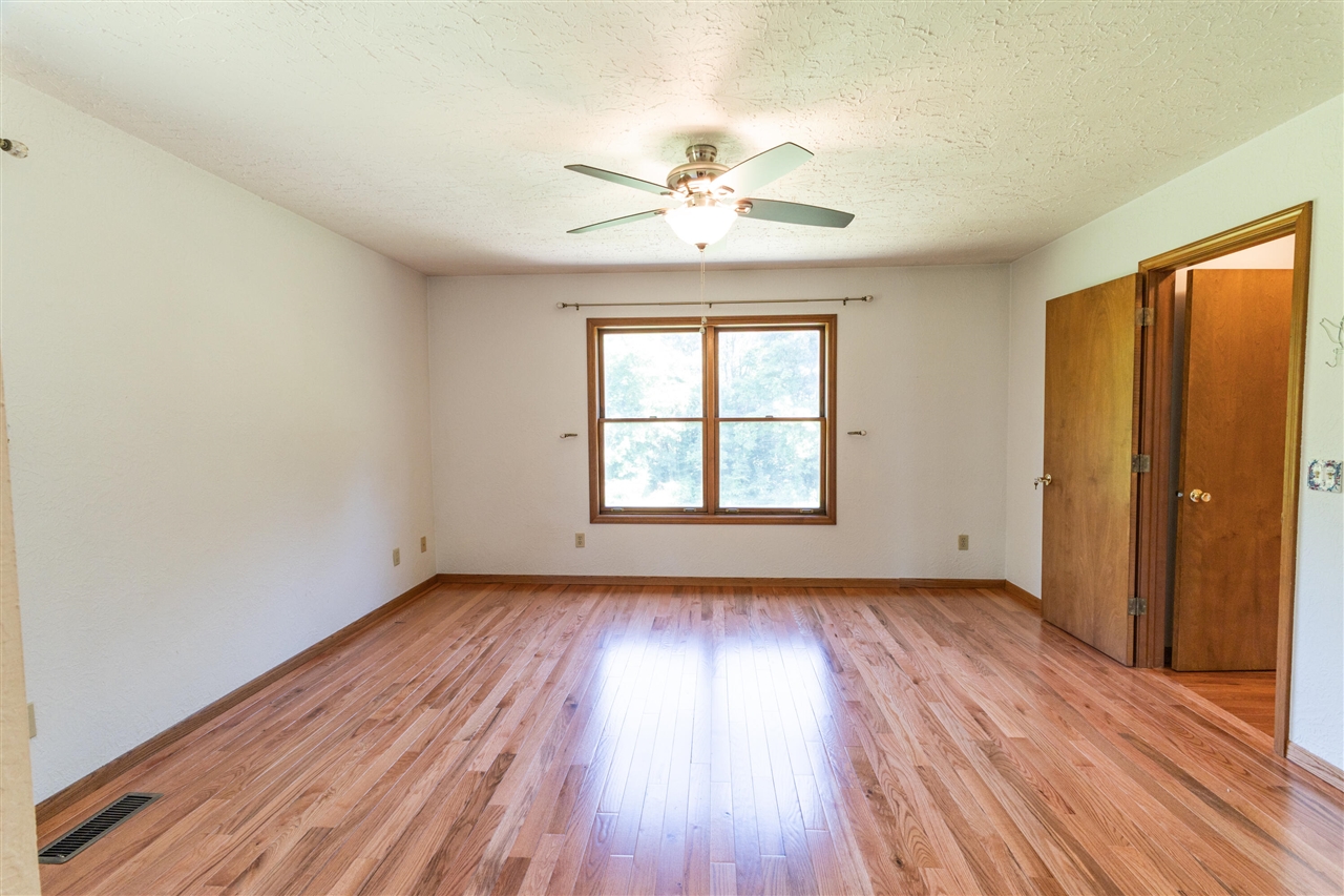 8805 Stadium Drive Property Photo 20