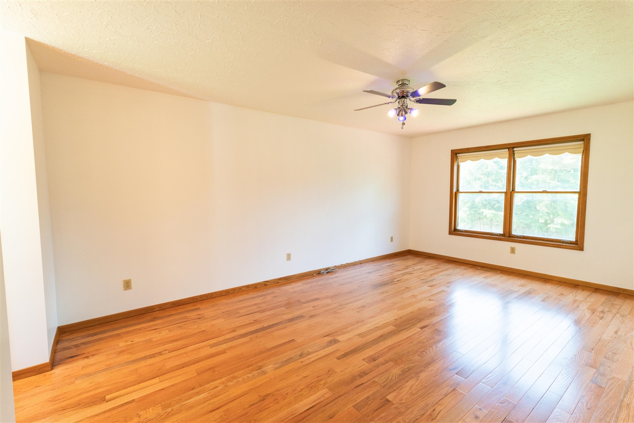 8805 Stadium Drive Property Photo 29