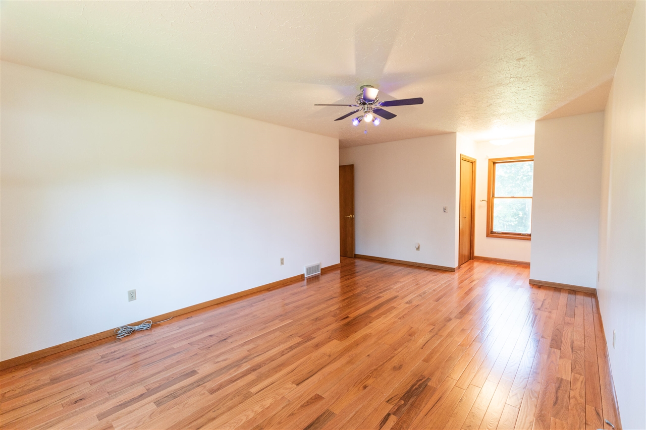 8805 Stadium Drive Property Photo 30