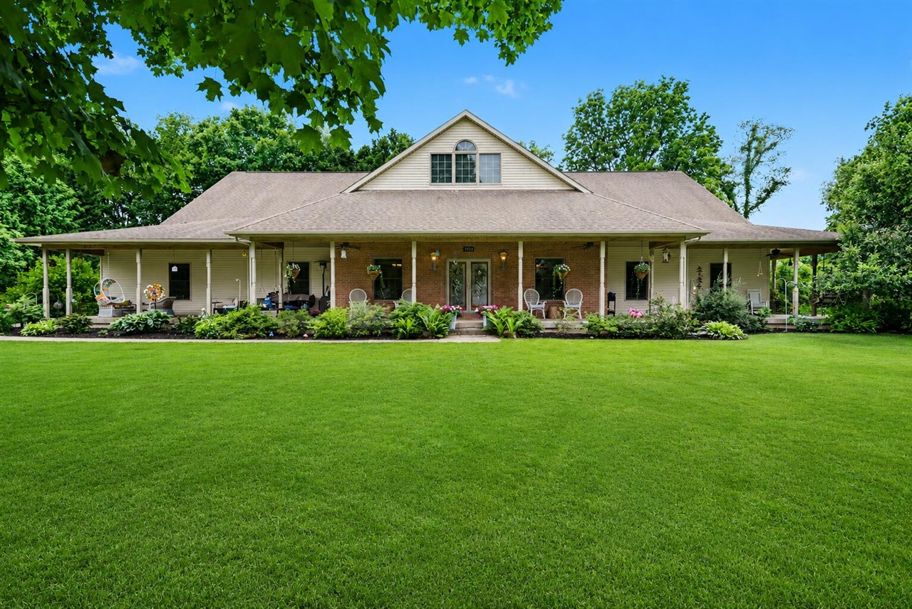 17830 Victors Lane Property Photo 1