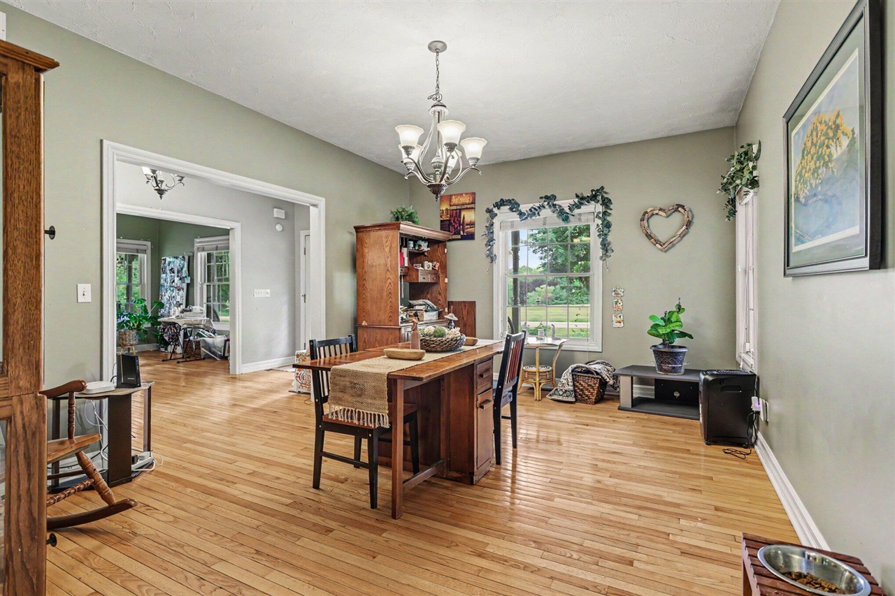 17830 Victors Lane Property Photo 5