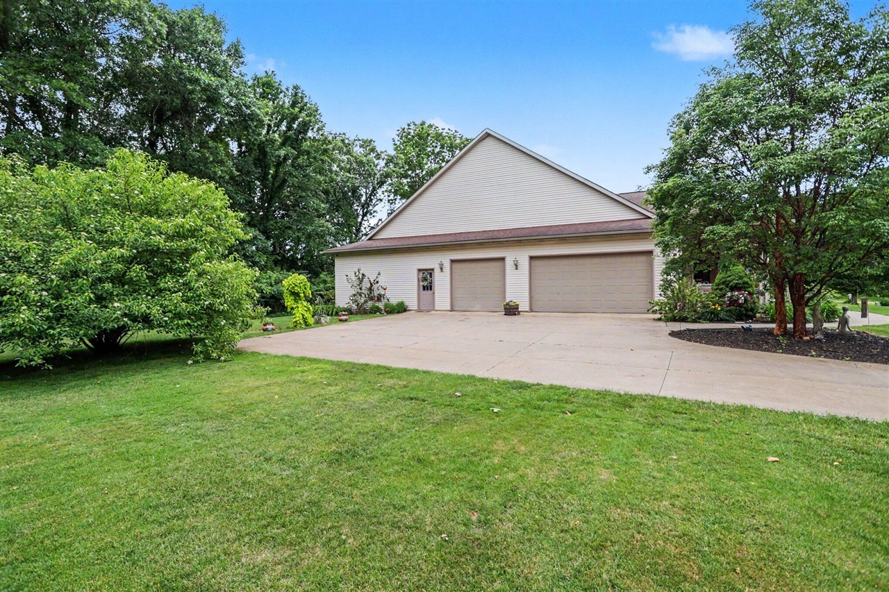 17830 Victors Lane Property Photo 38