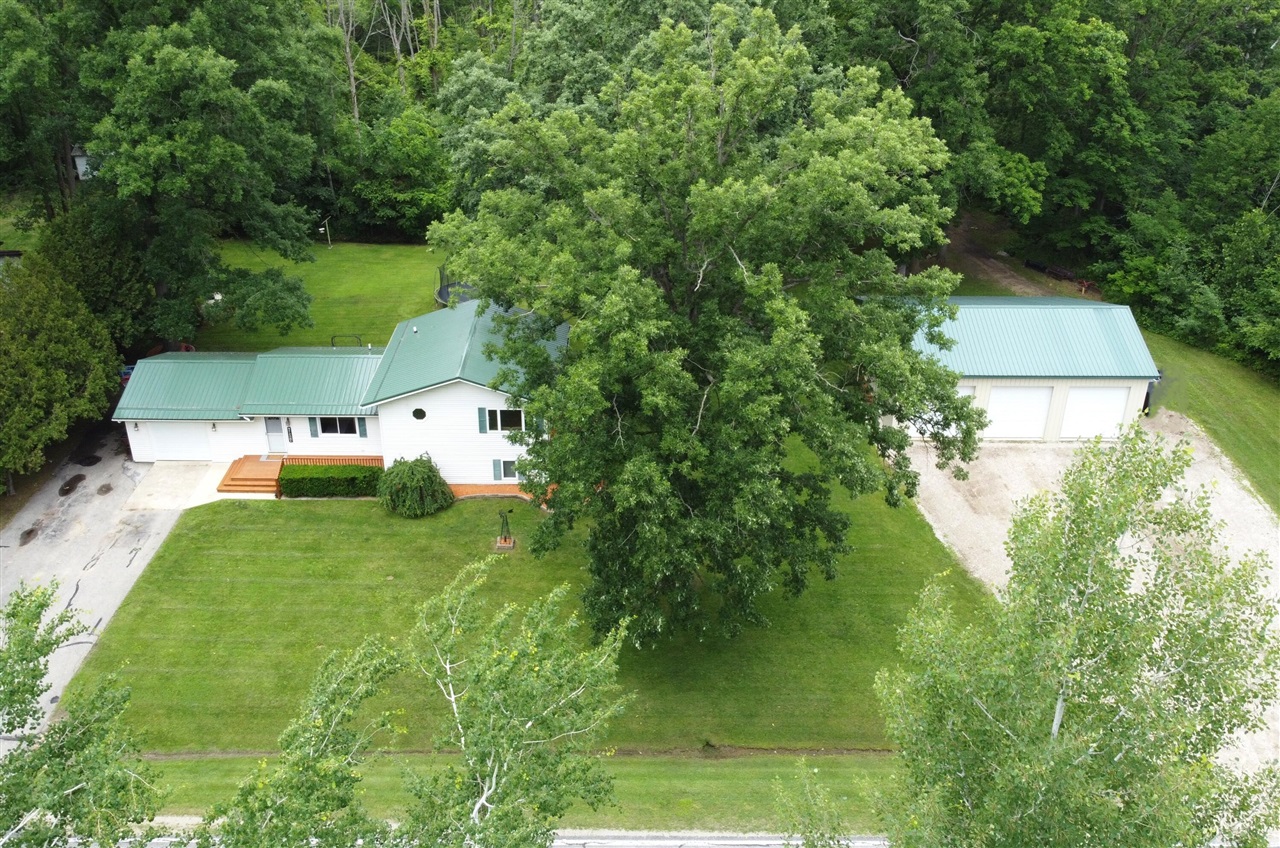 2790 W Wing Road Property Photo 10
