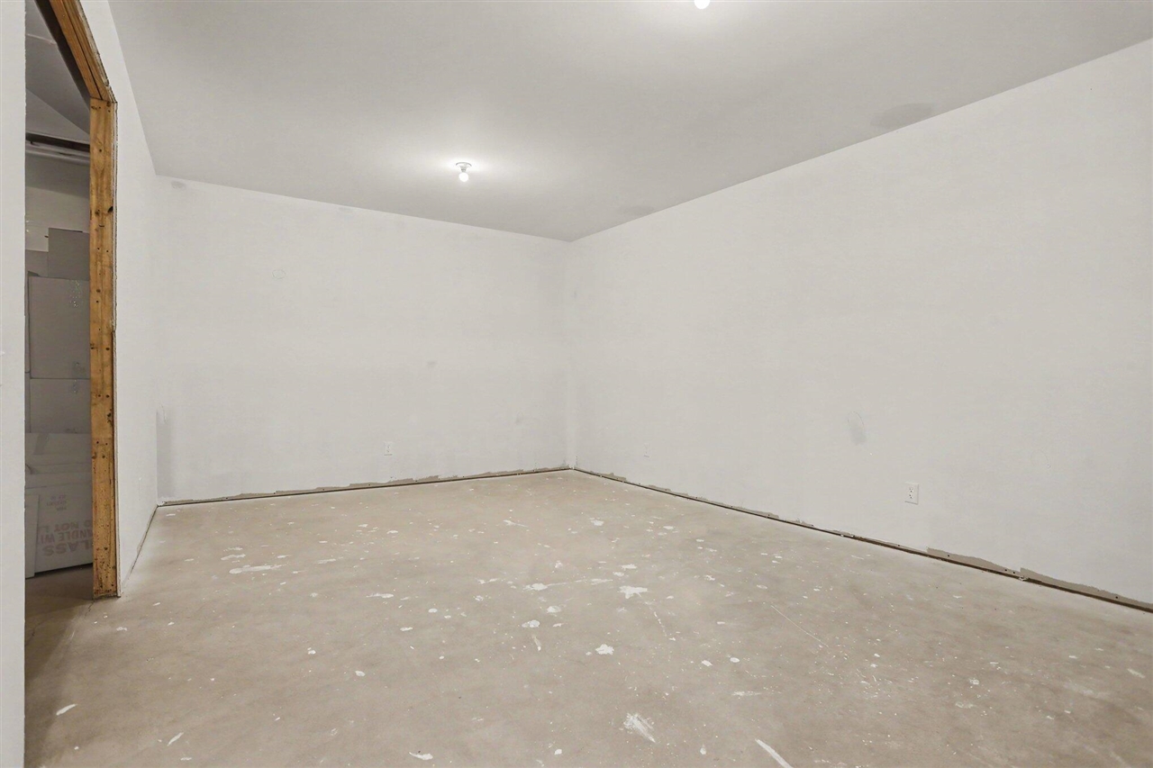10445 Country Club Drive Property Photo 29