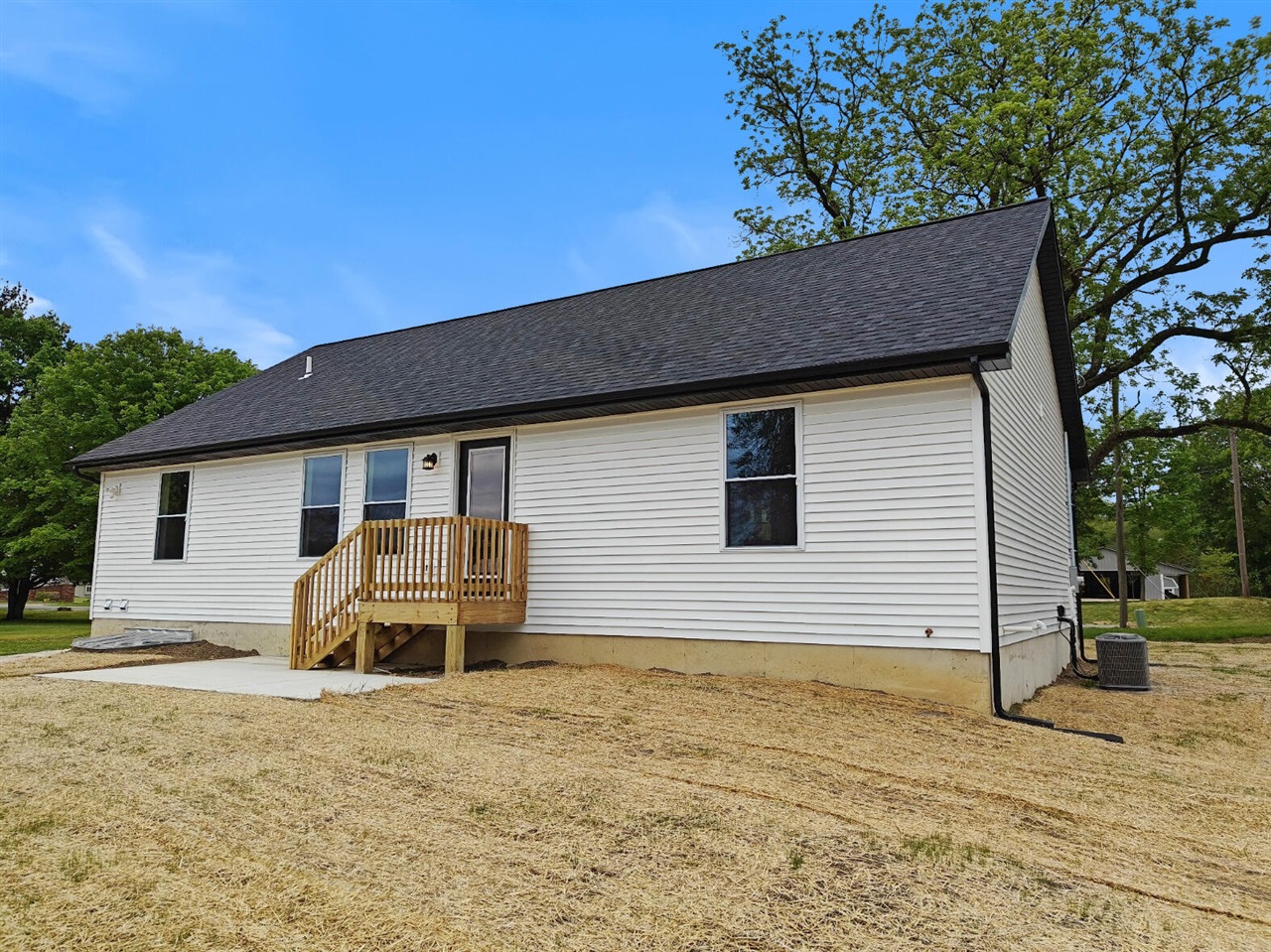 2717 Kerlikowske Road Property Photo 7