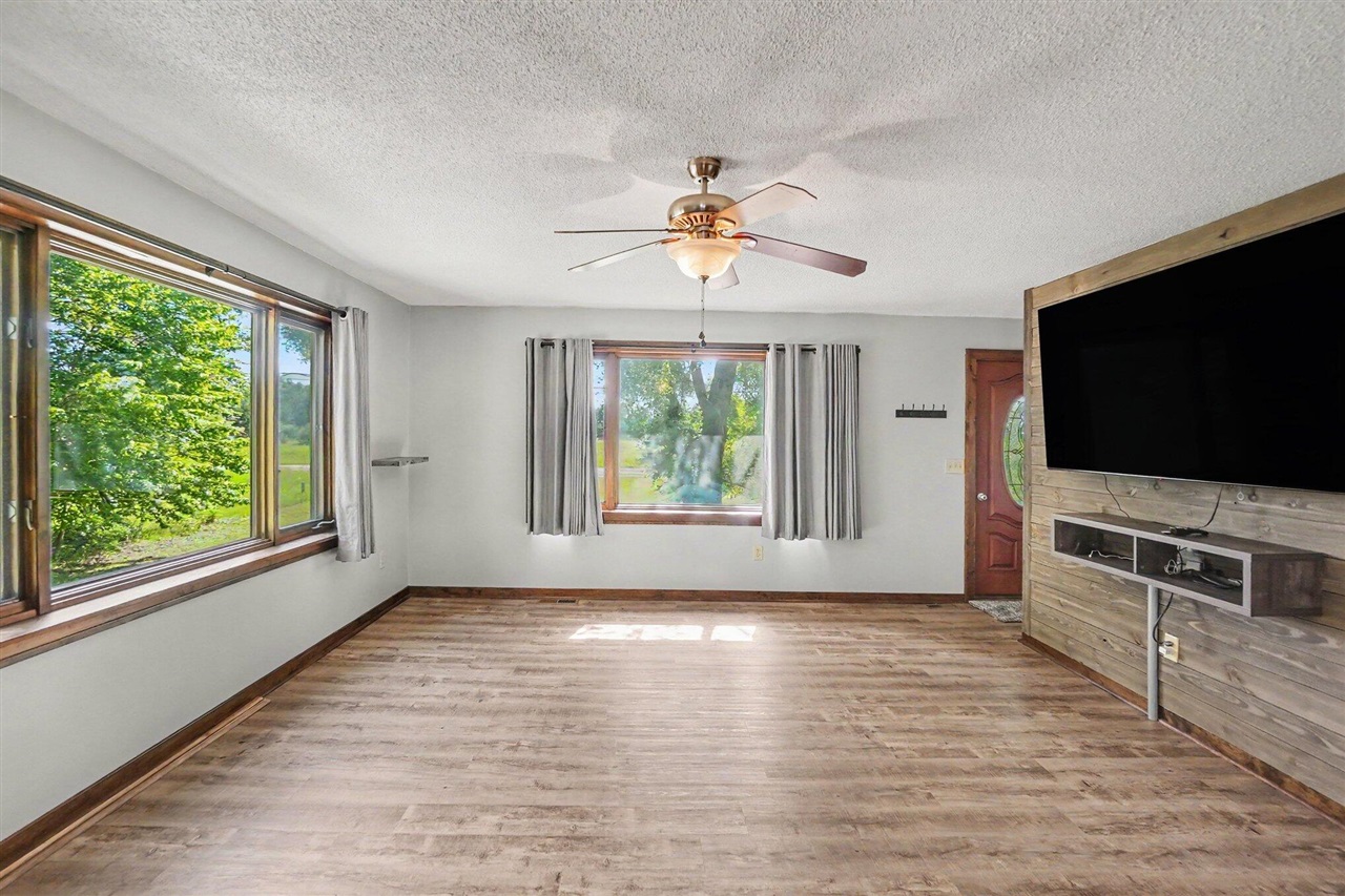 13205 120th Avenue Property Photo 7