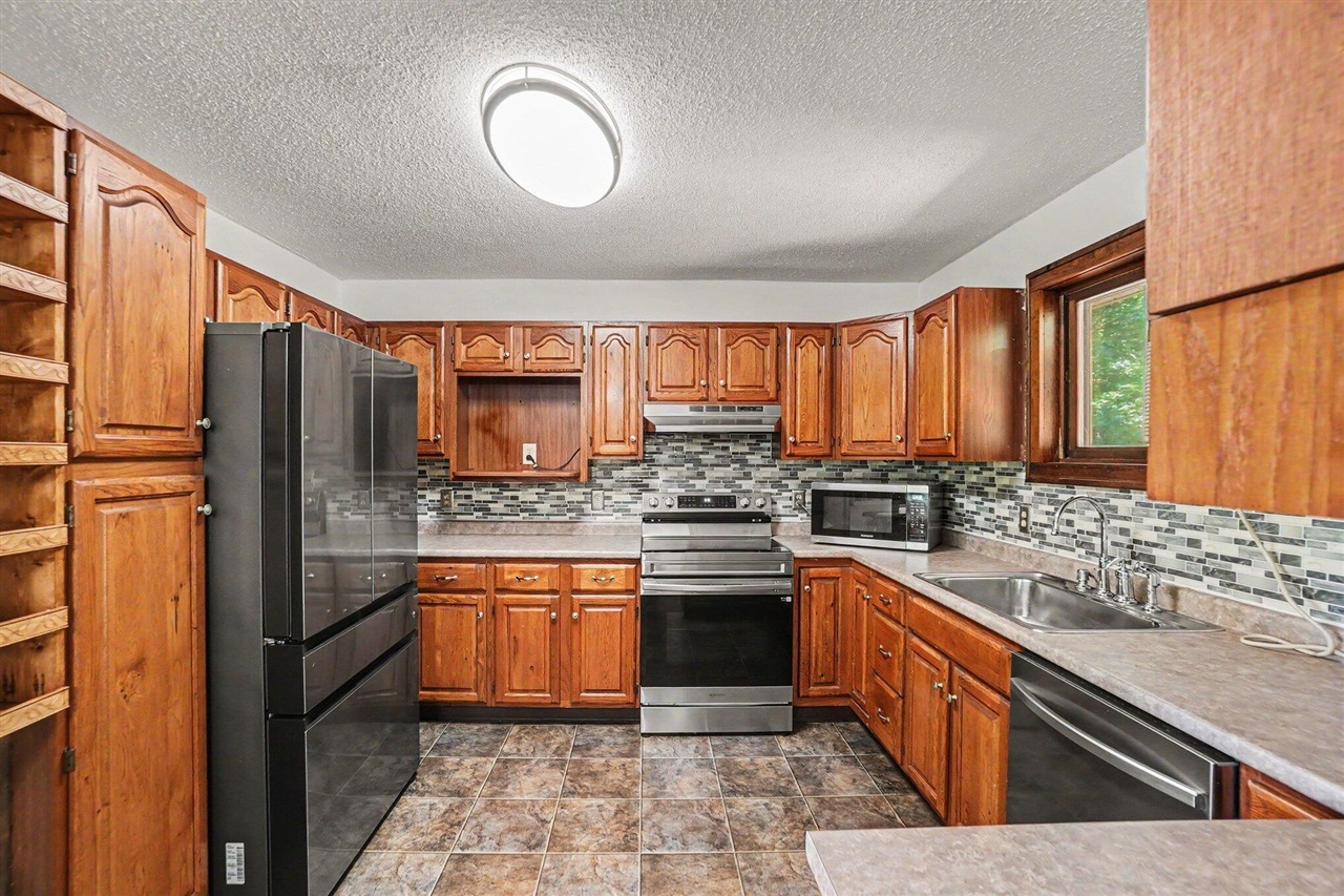 13205 120th Avenue Property Photo 11