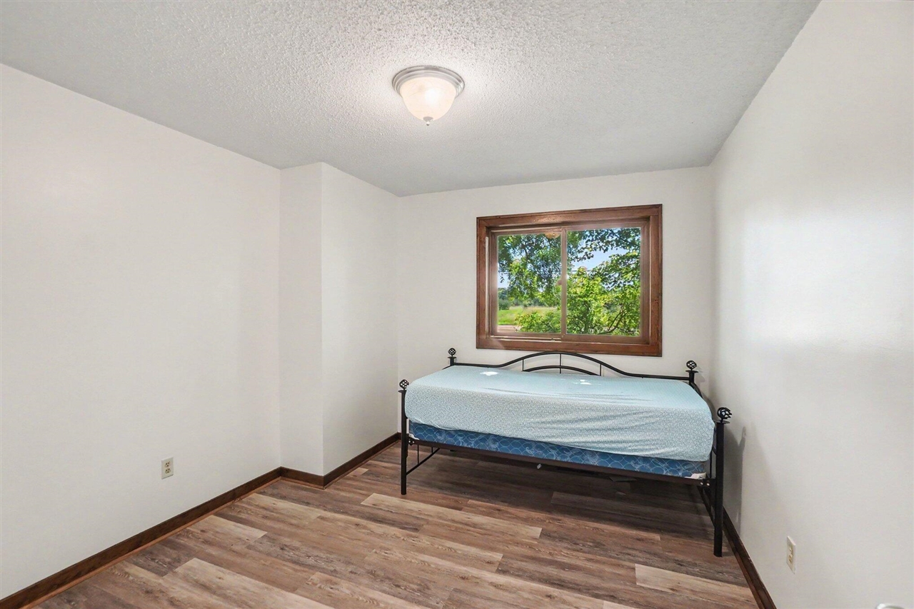 13205 120th Avenue Property Photo 21