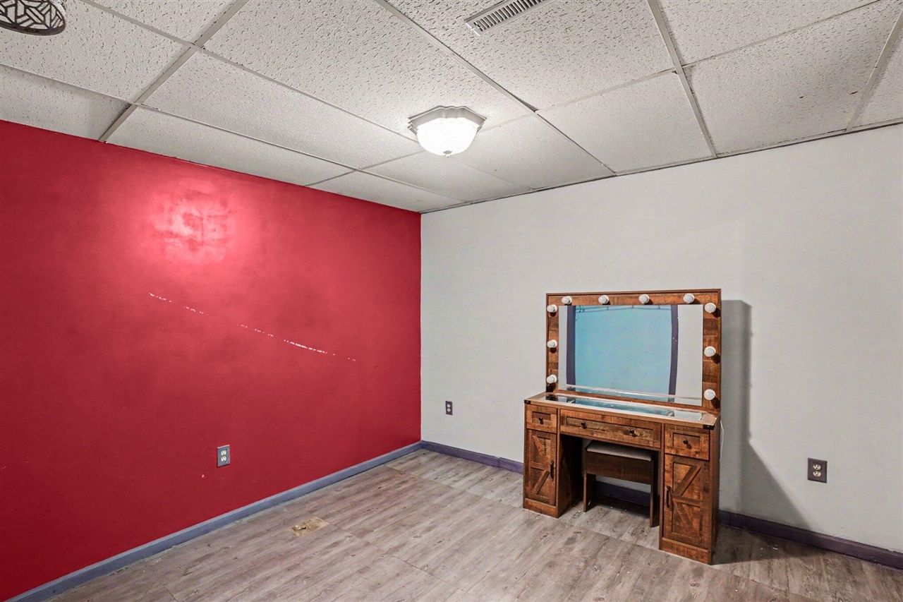 13205 120th Avenue Property Photo 23