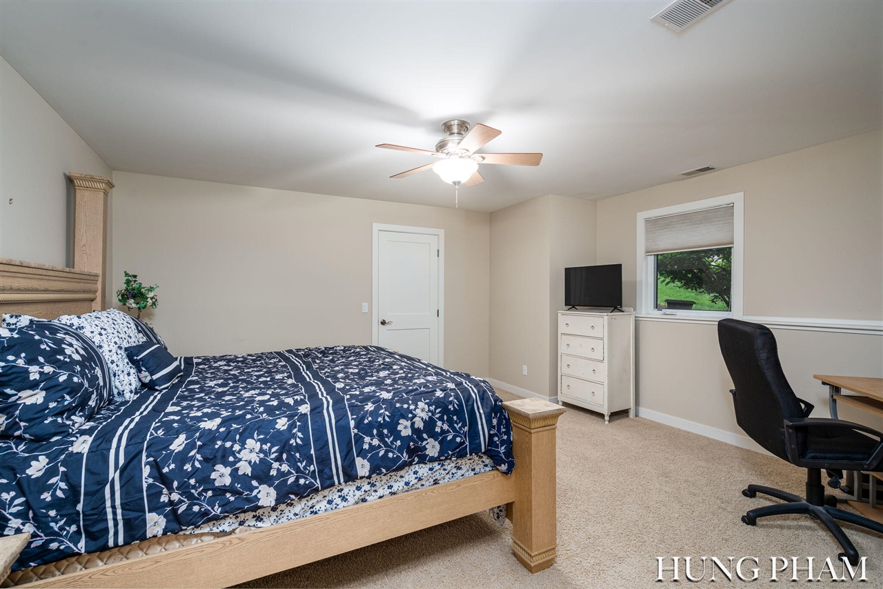 2136 Pleasant Pond Drive Property Photo 27