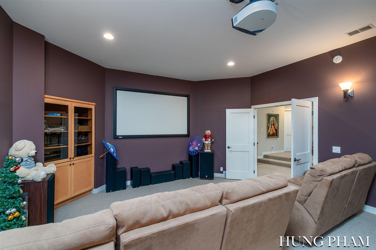 2136 Pleasant Pond Drive Property Photo 35