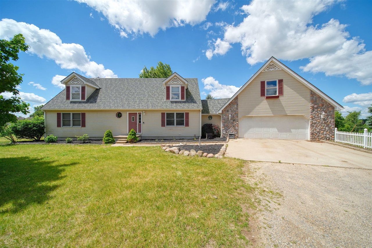 10770 Brix Highway Property Photo 1