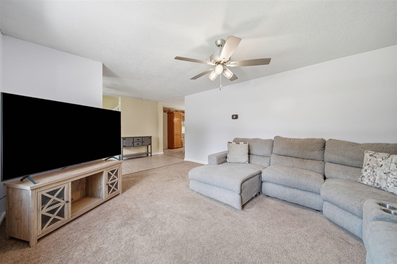 10770 Brix Highway Property Photo 5