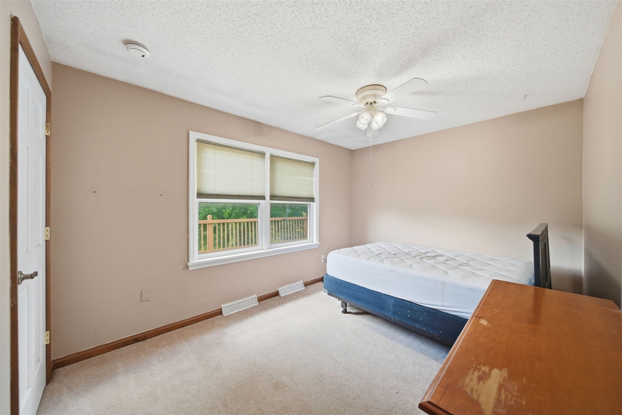10770 Brix Highway Property Photo 11