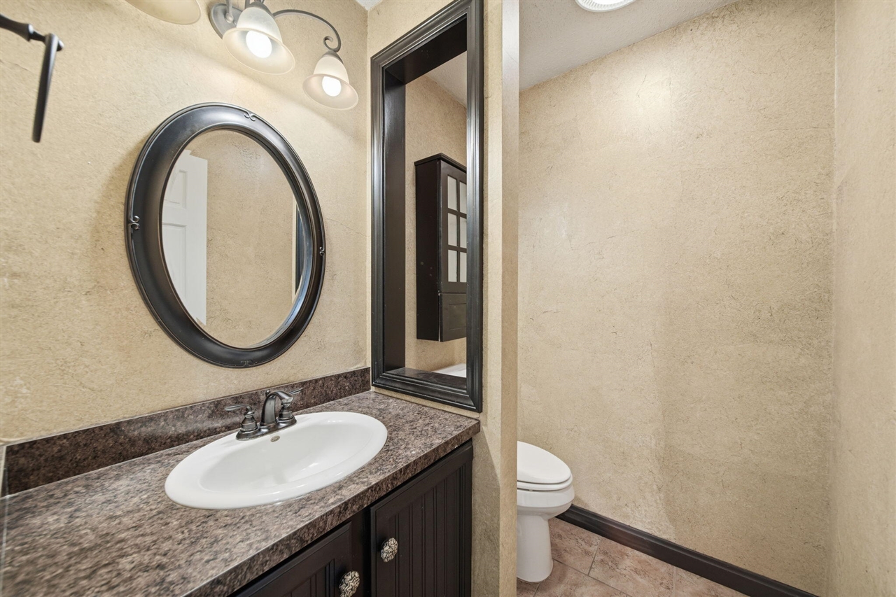 10770 Brix Highway Property Photo 13