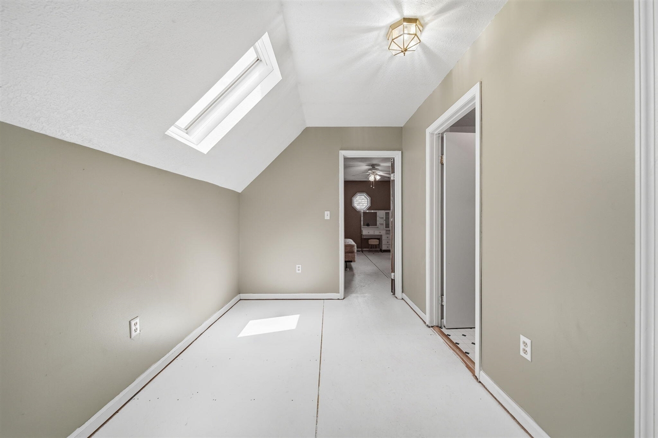 10770 Brix Highway Property Photo 18